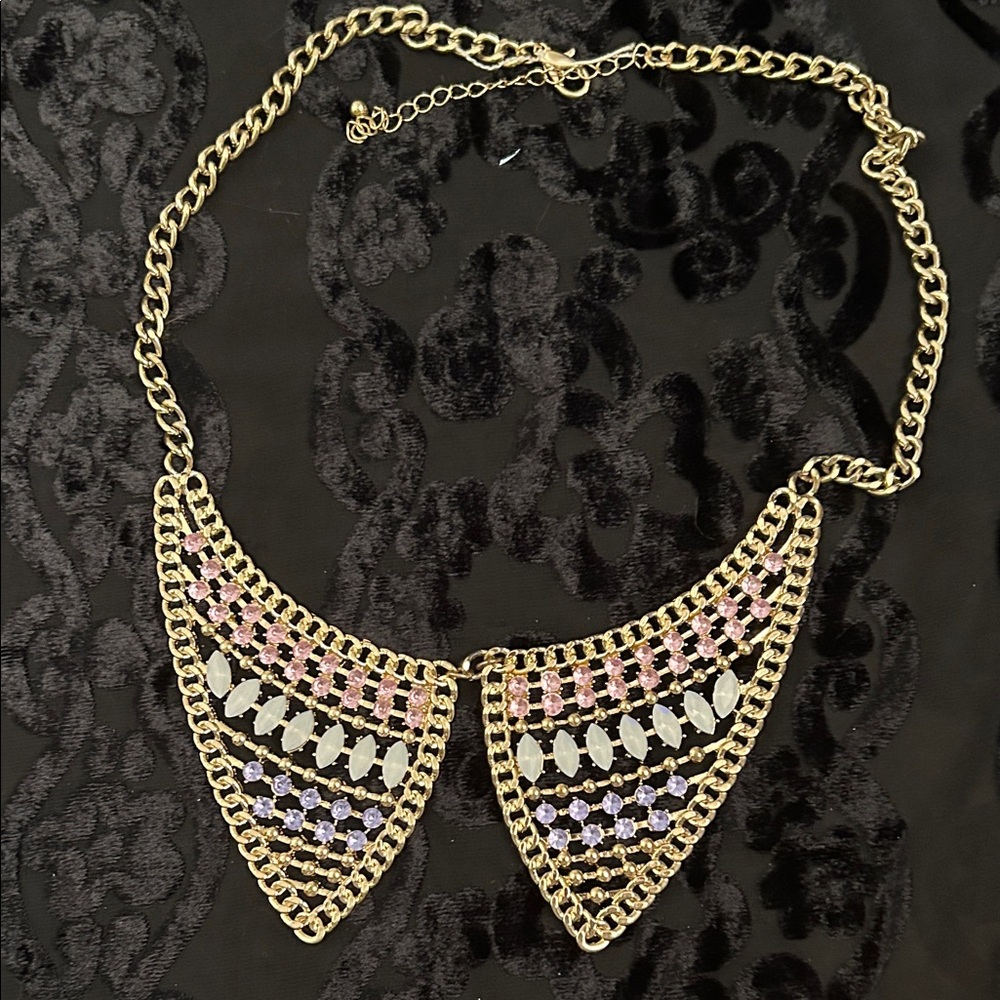 Elegant Gold and Multicolor Statement Necklace